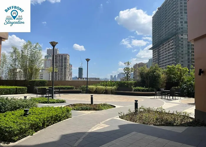 Executive At Radiance Bay Near Airport, Moa, Picc, World Trade Center Apartment Manila